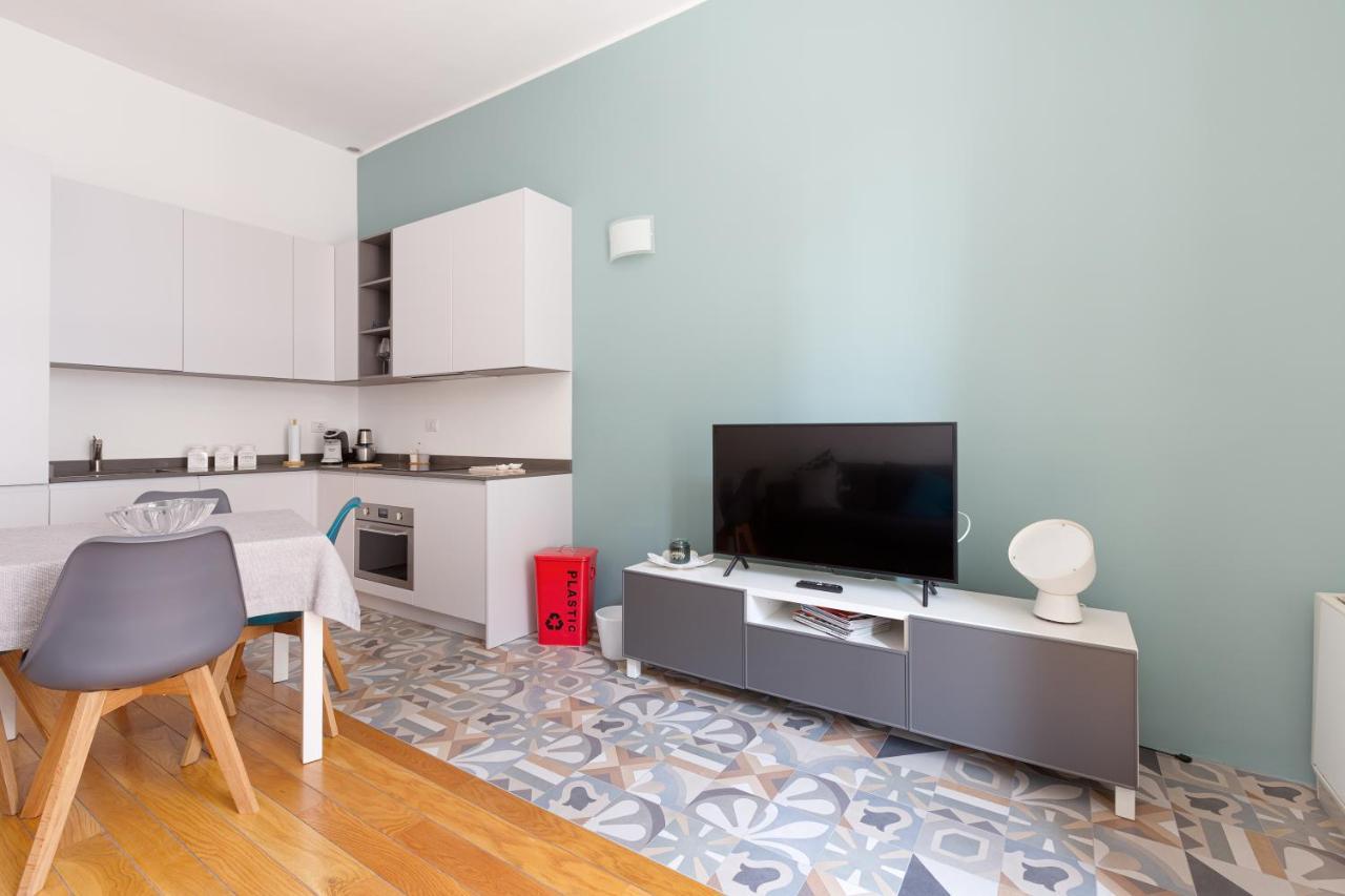 Apartment Con Balcone- Bullona District Mailand