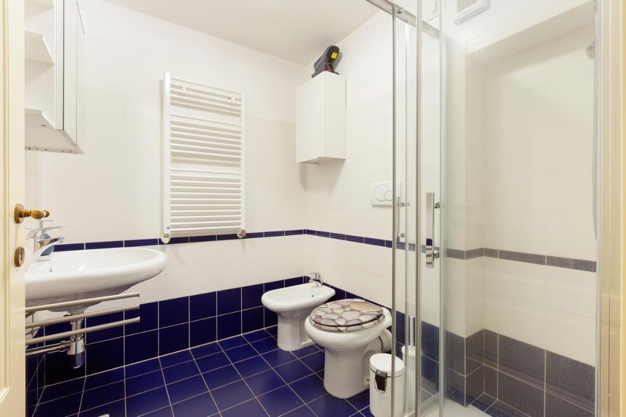 Apartment Con Balcone- Bullona District Mailand